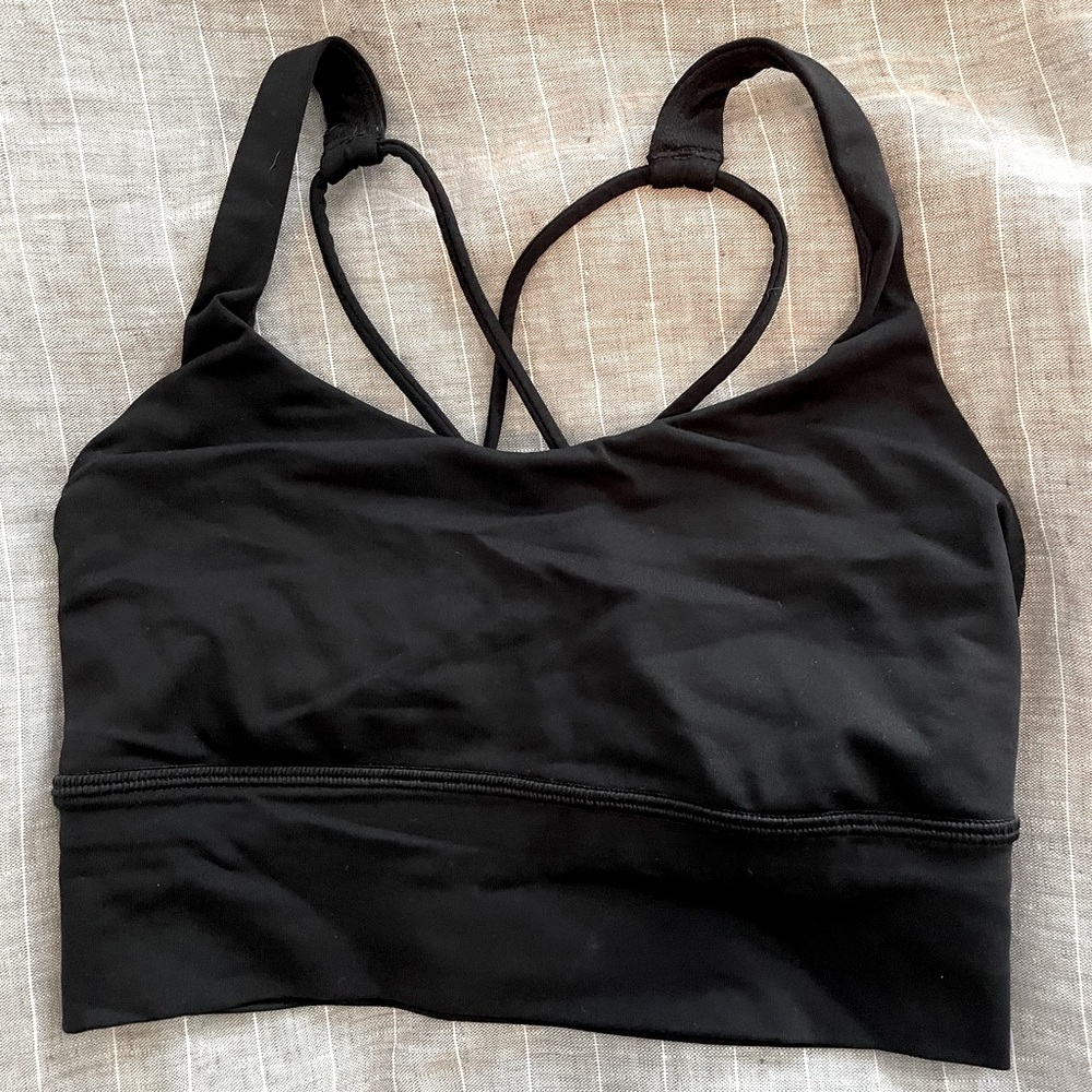 Lululemon sports bra. Size 2. Only worn 2x
